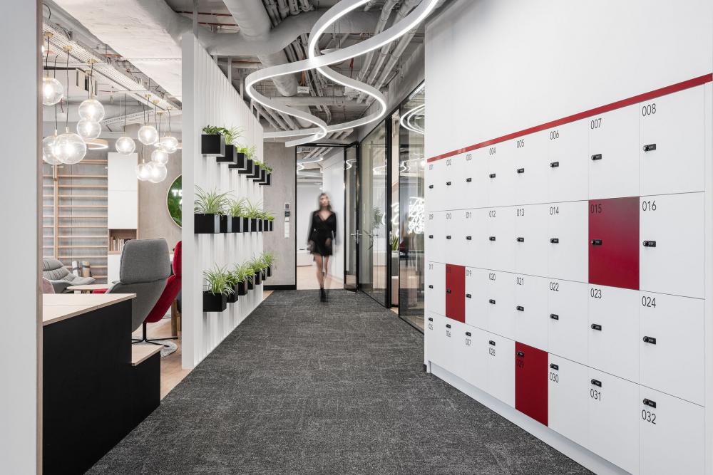 BÜRO MIT ENERGIE BÜRO MIT ENERGIE